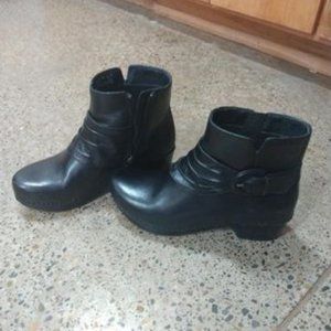 black Dansko Boots, 38